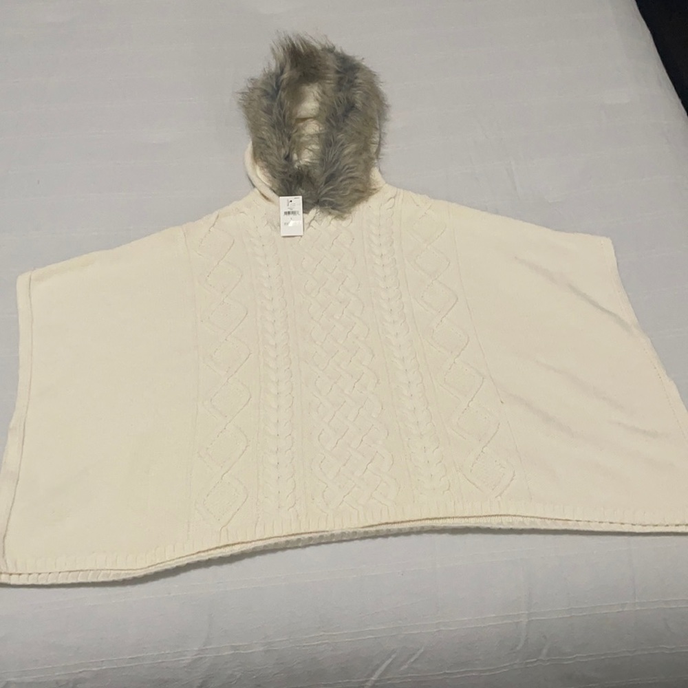 Gap poncho